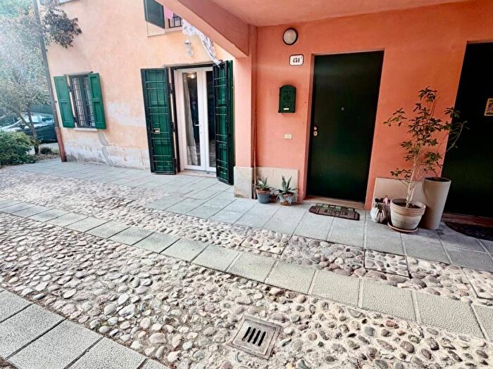 Appartamento trilocale in affitto in Strada Bellaria, Morane Contrada, Modena