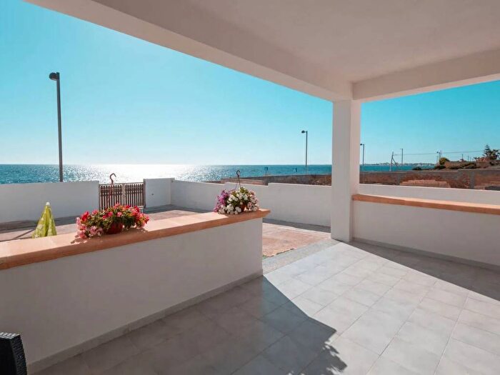 Casa con 6 locali in affitto in Via Viterbo, Quarara Costa Orientale, Mazara del Vallo