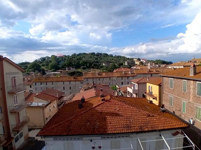 Appartamento trilocale in vendita in Via Alessandro Volta, Monte Romano