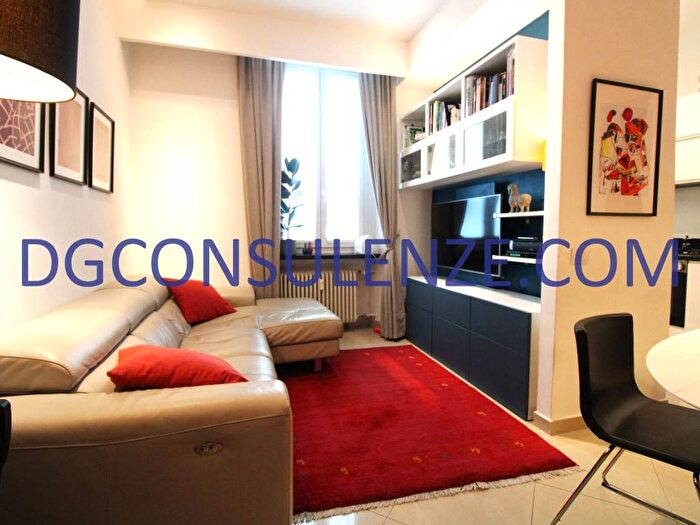 Appartamento quadrilocale in affitto in Viale Corsica, Argonne Corsica, Milano
