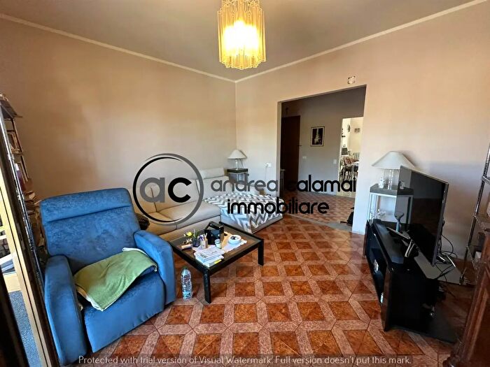 Appartamento con 5 locali in vendita in Poggio A Caiano