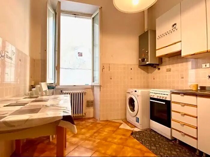 Appartamento con 5 locali in vendita in Viale Edmondo De Amicis, Firenze