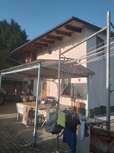 Casa con 6 locali in vendita in Borgata Novaresi, Lauriano