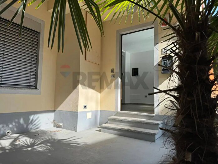 Appartamento monolocale in vendita in Via Buzzi Leone, Viggiu