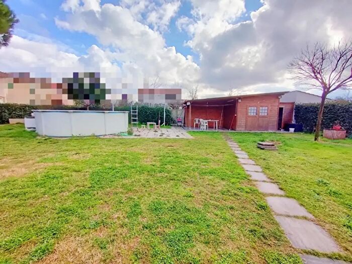 Casa con 5 locali in vendita in a Macerata, Cascina