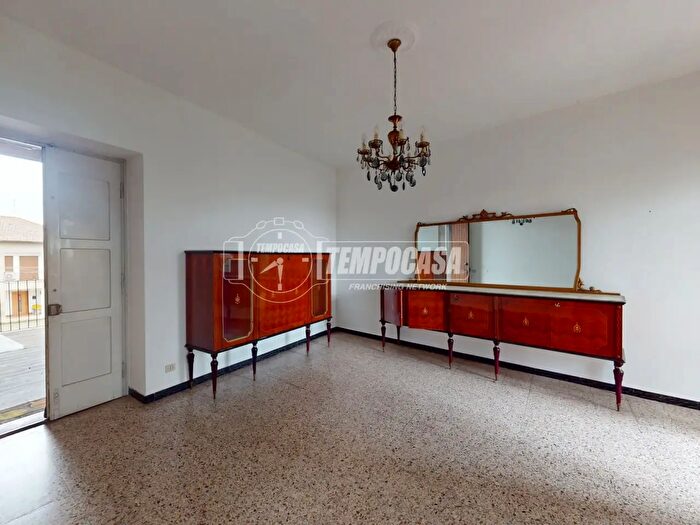 Appartamento bilocale in vendita in Lentate Sul Seveso