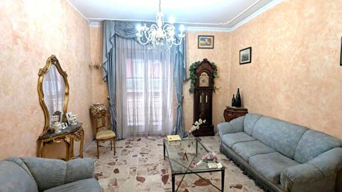 Appartamento quadrilocale in vendita in Via Salvatore Vigo SNC, Acireale