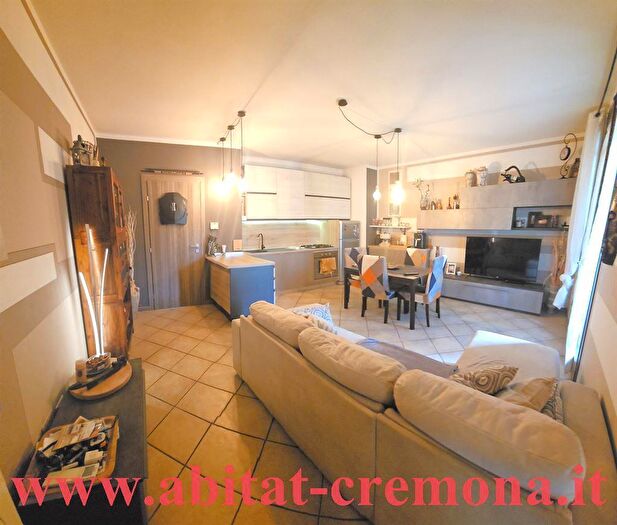 Appartamento trilocale in vendita in Vicolo dell Robinie, Gerre De Caprioli