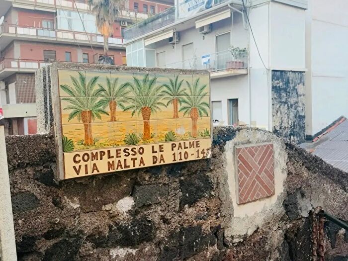 Casa con 5 locali in vendita in Via Malta, Catania