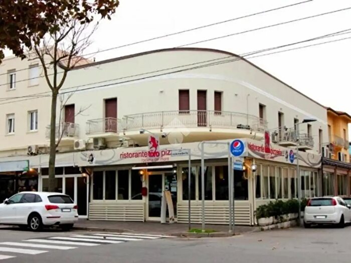 Appartamento monolocale in vendita in Viale Pontinia, Rimini