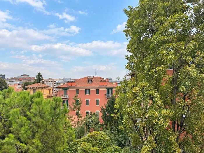 Appartamento monolocale in vendita in Viale Filopanti, Bologna