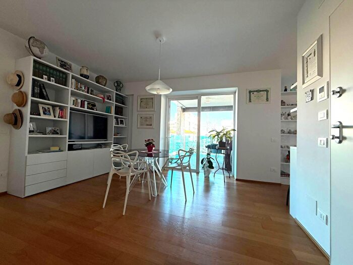 Appartamento bilocale in vendita in Senigallia