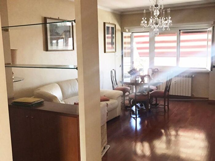 Appartamento quadrilocale in affitto in Via Anastasio, Cipro, Roma