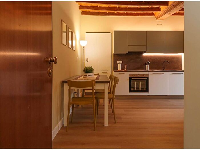 Appartamento con 5 locali in affitto in Via Giuseppe Barbaroux, Quadrilatero Romano, Torino