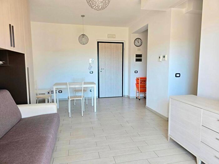 Appartamento monolocale in affitto in Via Aldo Moro, Frattocchie, Marino