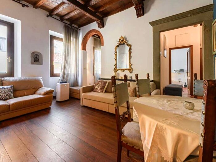 Appartamento trilocale in affitto in Borgo San Frediano, San Frediano, Firenze