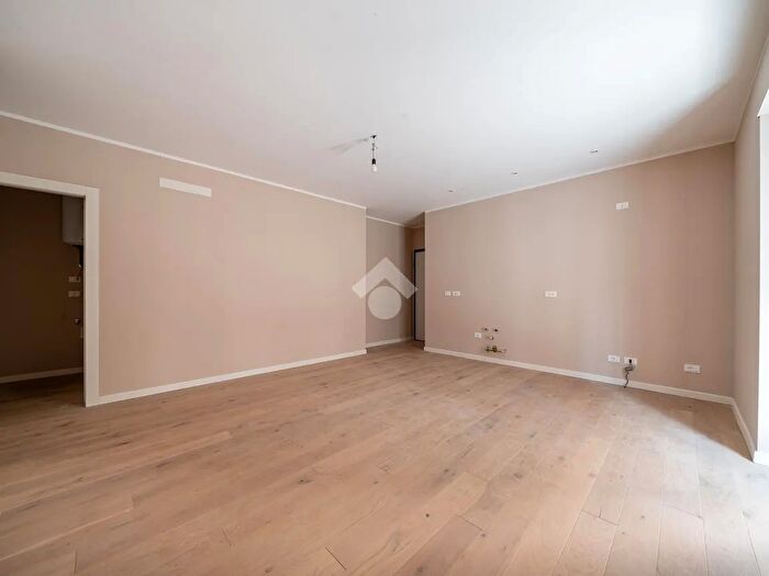 Appartamento bilocale in vendita in Verona