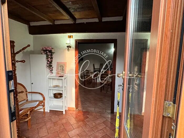 Casa quadrilocale in vendita in Stazzema