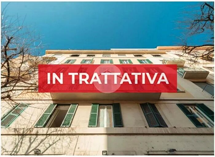 Appartamento trilocale in vendita in Via Bu Meliana, Roma