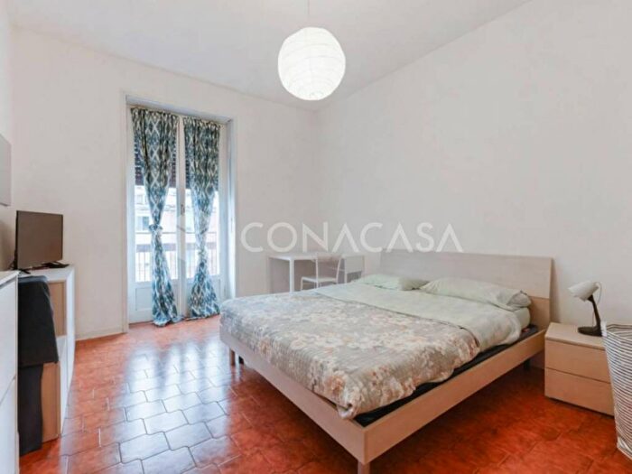 Appartamento trilocale in affitto in Via Alfonso Capecelatro, San Siro, Milano