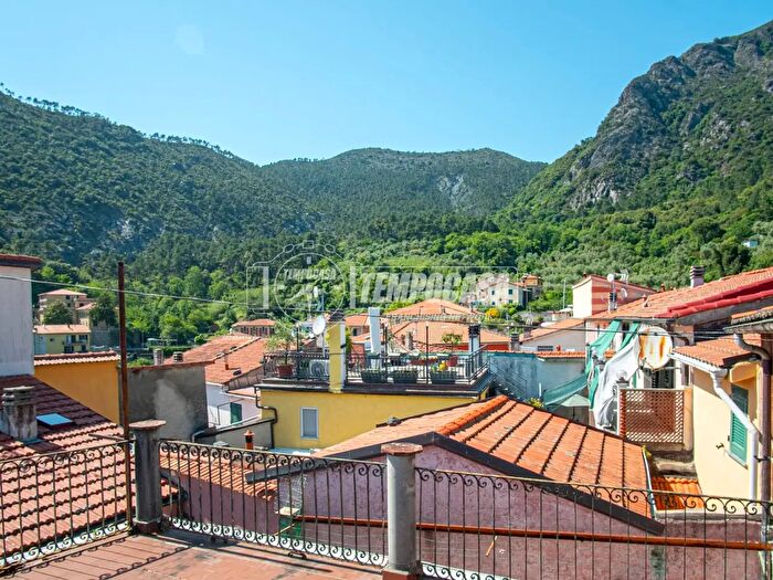 Casa con 5 locali in vendita in Via San Martino, Casarza Ligure