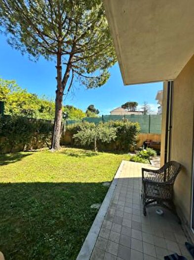 Appartamento trilocale in vendita in Strada dei Colli, Pesaro