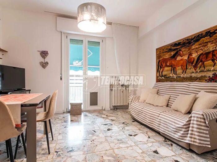 Appartamento trilocale in vendita in Via Brogeda a, Como