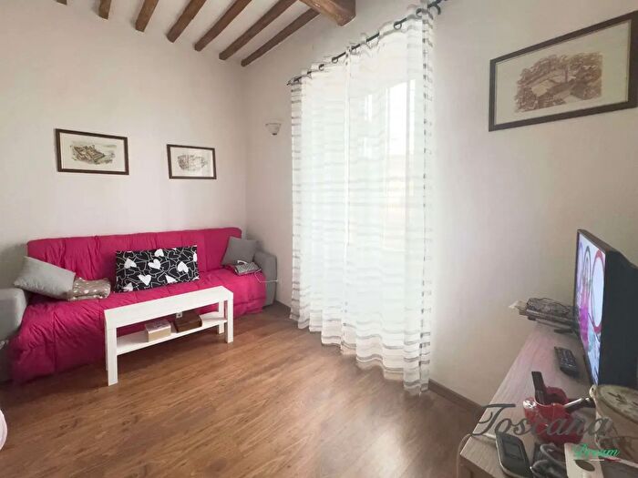 Appartamento trilocale in vendita in Vicolo Rossini, Massa Marittima