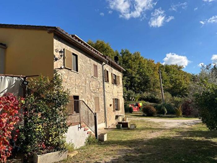 Casa con 5 locali in vendita in Strada Regionale del Ni, Umbertide