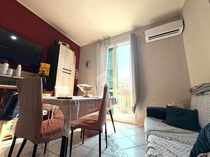 Appartamento trilocale in vendita in Via Filippo Corazza, Palermo