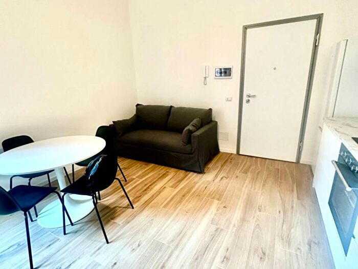 Appartamento bilocale in affitto in Via Fratelli Rosselli, Bologna Sulmona, Milano