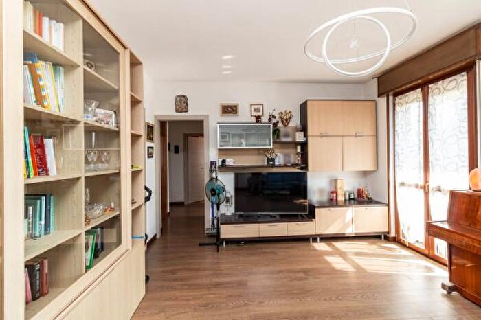 Appartamento quadrilocale in vendita in Via dei Cappuccini, Treviglio