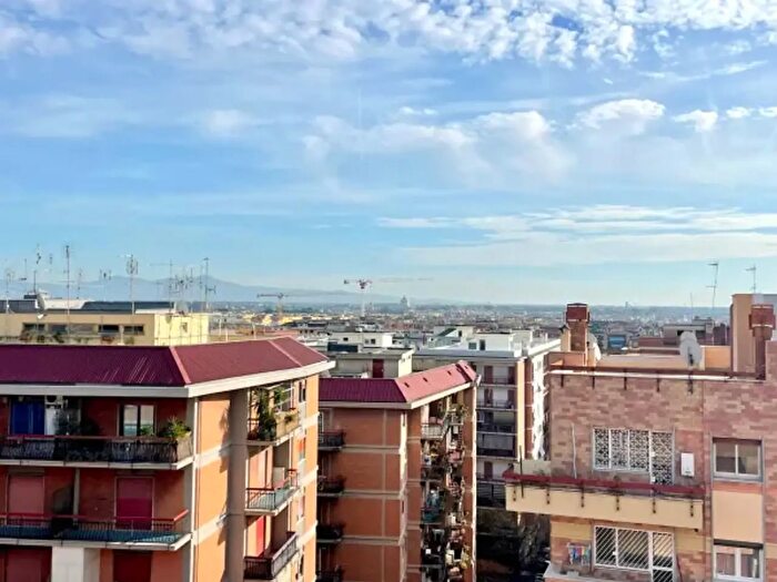 Appartamento quadrilocale in vendita in Via Quirino Majorana, Roma