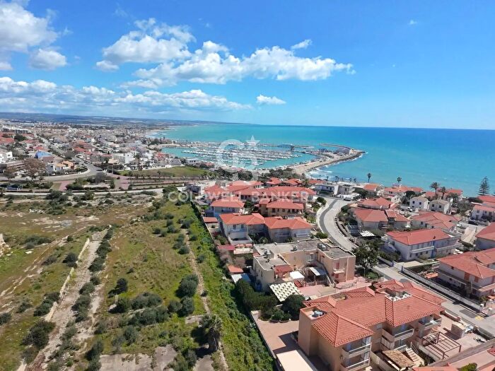 Appartamento con 7 locali in vendita in Via Fregene, Ragusa