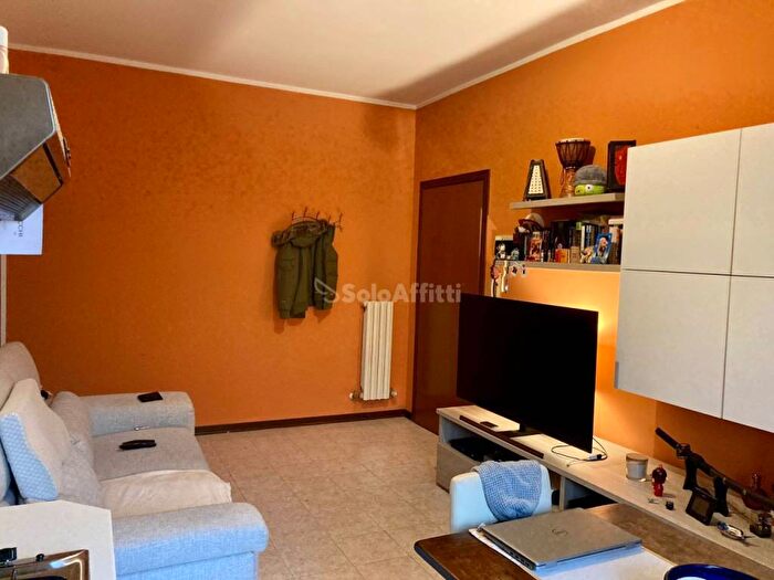 Appartamento trilocale in affitto in Via Modena, Settecani, Castelvetro di Modena