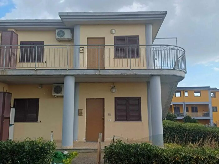 Appartamento bilocale in vendita in Contrada Petralonga Snc, San Lucido