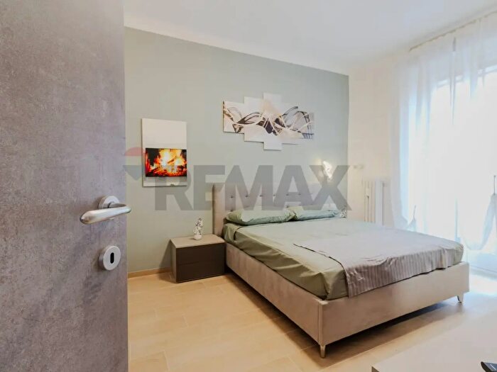 Appartamento monolocale in affitto in Via Pigello Portinari, Milano