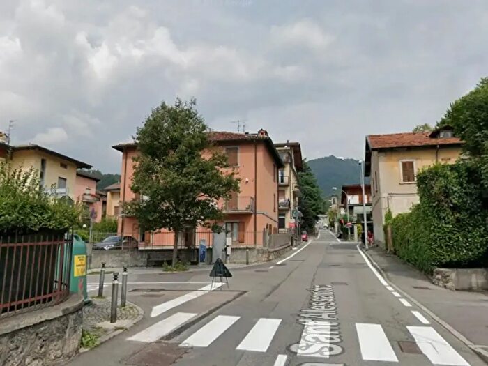 Appartamento bilocale in affitto in Via SantAlessandro, Clusone
