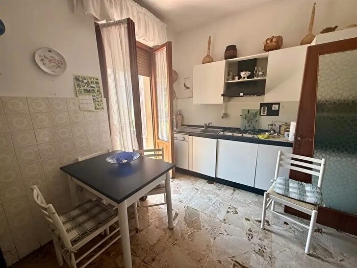 Appartamento con 5 locali in vendita in Arezzo