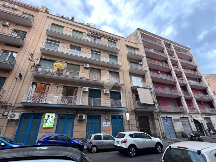 Appartamento bilocale in affitto in Via milano, Corso Italia Europa, Catania