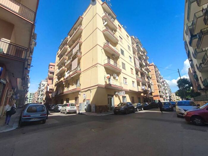 Appartamento bilocale in affitto in Via Vaccarella, Tre Carrare, Taranto