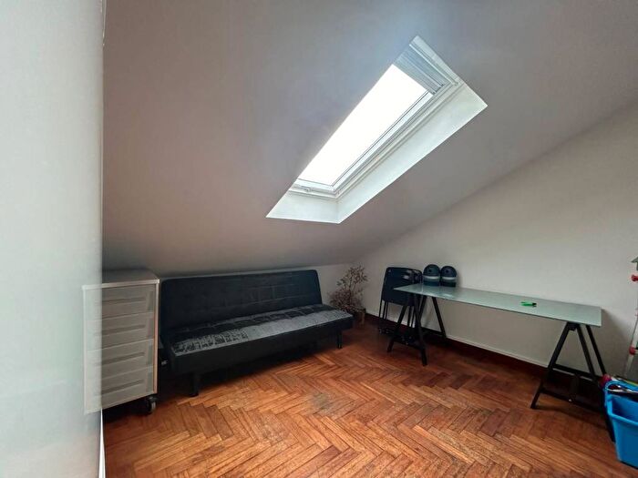 Appartamento trilocale in affitto in Via Cesare da Sesto, Corso Genova, Milano