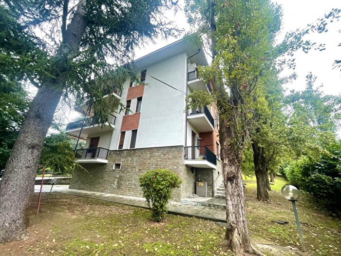 Appartamento trilocale in vendita in Via dei Pioppi, Pino Torinese