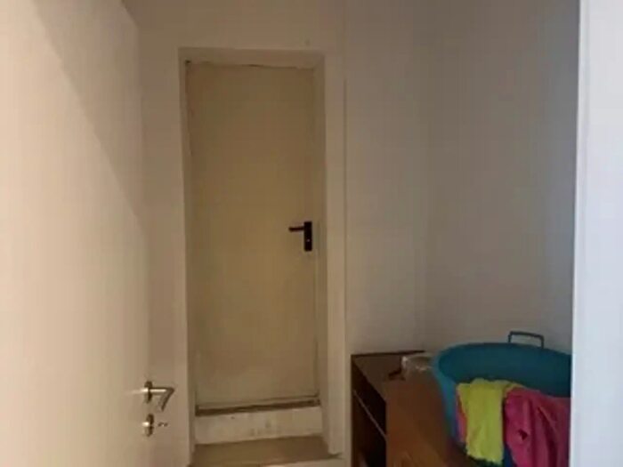 Appartamento con 5 locali in affitto in Via Francesco Crotti, Piacenza