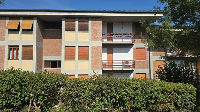 Appartamento quadrilocale in vendita in Via Napoli, Siena