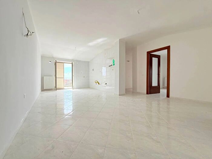 Appartamento quadrilocale in vendita in Indirizzo Via Santa Maria a Cubito, Qualiano