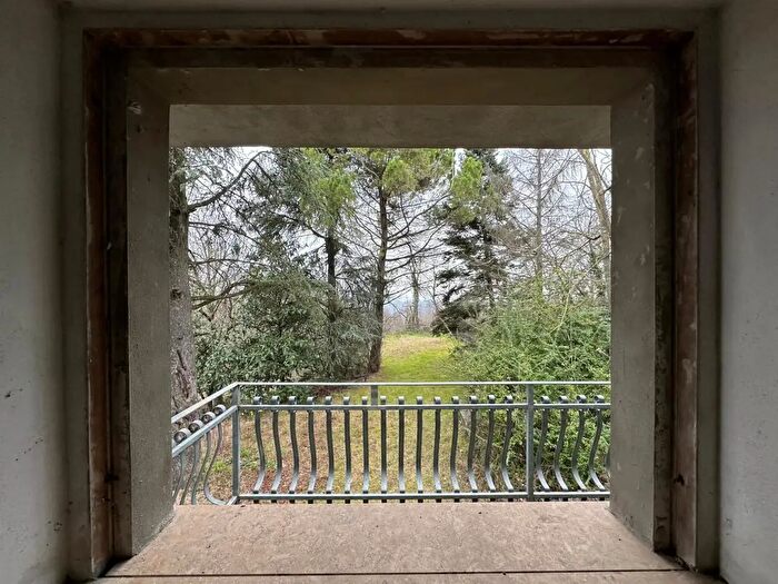 Casa con 5 locali in vendita in CastellArquato