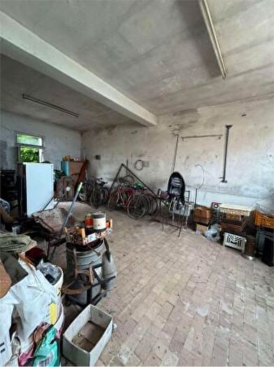 Casa con 6 locali in vendita in Filottrano