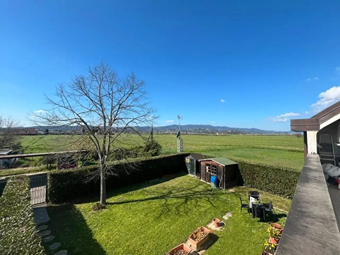 Appartamento quadrilocale in vendita in Via del Salciolo, Prato