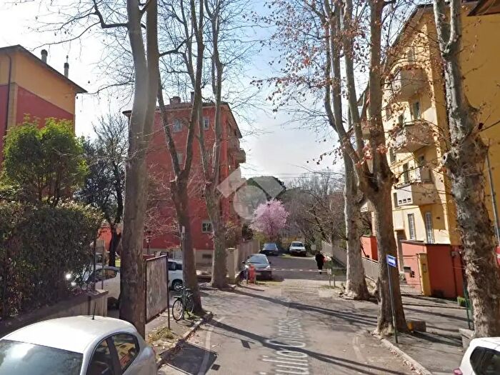 Appartamento trilocale in affitto in Via Risorgimento, Casalecchio Di Reno